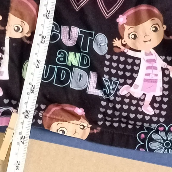 Disney Doc McStuffins Plus Scrub Shirt 2x XXL Top Black Vet Tech Nurse Kids - Picture 6 of 9